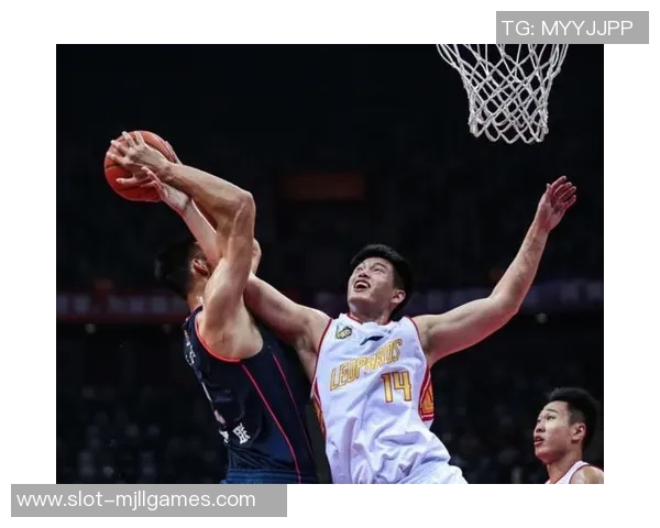 FPX战队防守策略分析及其在比赛中的得失表现探讨